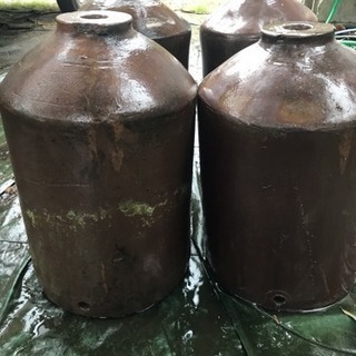 陶器の壺 醤油壺