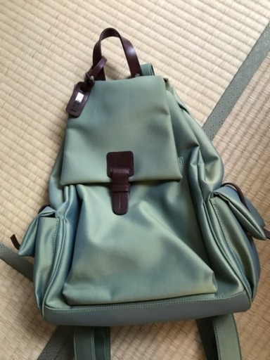 「本革」オシャレなバックパック 購入額2万位