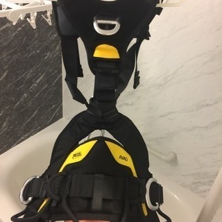 Petzl AVAO Bod Fastフルボディハーネス – サイズ0
