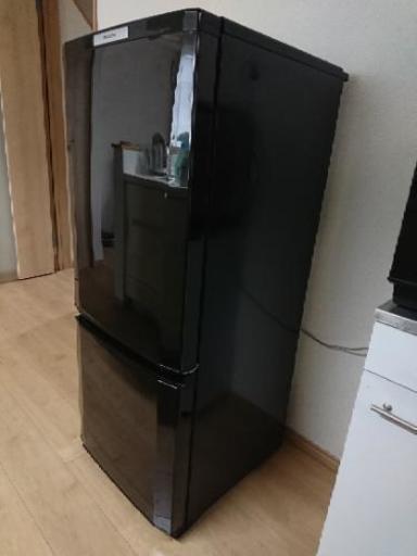 三菱2012年製冷蔵庫 146L 黒色