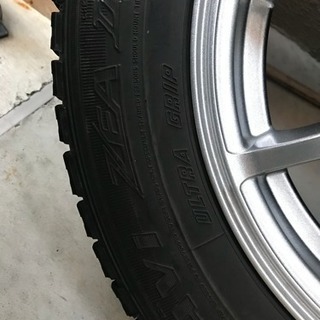 超美品、値下げ。195/65/15 スタッドレスタイヤ 4本セット