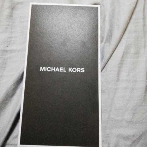 michael kross新しい財布