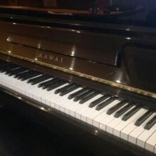 KAWAI KU-1D アップライトピアノ　椅子付き KAWAI カワイ KU1D 木目艶消しライトオーク仕上 名古屋のピアノ