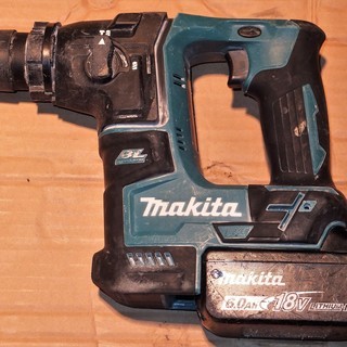 ☆	マキタ makita HR171D 17mm 充電式ハンマドリル◆”ワンハンド”ハンマドリルに
