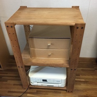 シンプルなウッドラック