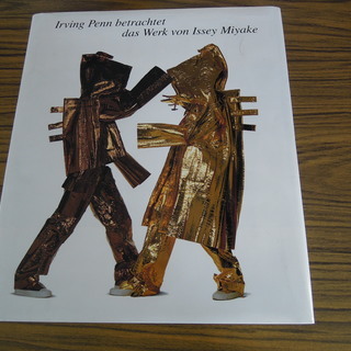 アーヴィング ペン 三宅一生の仕事への視点 ドイツ語版 Masa 南鳩ヶ谷の写真集の中古あげます 譲ります ジモティーで不用品の処分