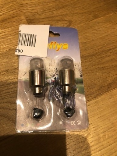 新品 バイク車ストロボledタイヤバルブキャップ4pcセット ブルー Mbb 橿原の外装 車外用品の中古あげます 譲ります ジモティーで不用品の処分