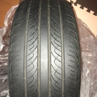 レグザス D800 215/35R19 8J+45