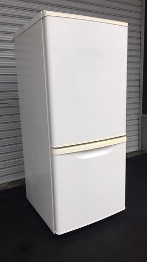 パナソニック　2ドア冷蔵庫　138L　2010年