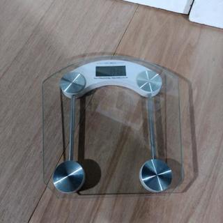 【値下げ】ガラスの体重計