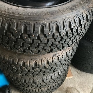 Bs スパイクタイヤ のり 小樽のタイヤ ホイールの中古あげます 譲ります ジモティーで不用品の処分