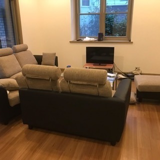 早めに売りたいです！！いつでも引き取りOK!!リビングセットとセンタテーブル