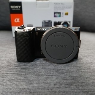 ミラーレスカメラ SONY α NEX-5N (ボディ/バッテリー /充電器) - 家電