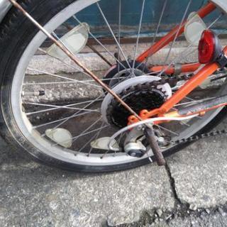 20インチ オレンジ 折り畳み自転車 6段変速 直接引取のみ