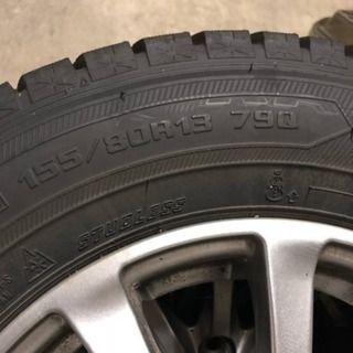 トヨタパッソ 中古スタッドレス ホイール付8000円！！
