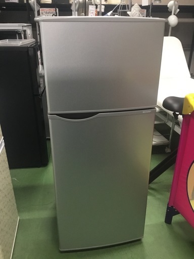 現状品！ 2015年製 SHARP シャープ ノンフロン 冷凍冷蔵庫 冷蔵庫 118L シルバー SJ-H12Y 2ドアq