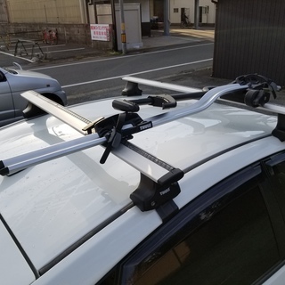 30プリウス用・スーリー THULE ウングバーキャリア+ プロ...