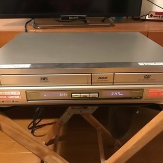 DVD HDD VHS 付きプレイヤー