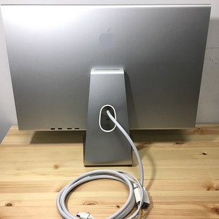 【売約済】Apple Cinema HD Display (23インチフラットパネルモデル) [M9178J/A]