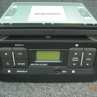 スズキ MH55SワゴンR純正 CD PS-3567 完動品　専用枠付き！新車外し！