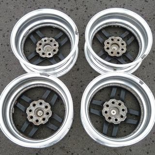 最終値下げ。 希少　トムス　ニューアクション。１４インチ。 最終値下げ。 希少 トムス ニューアクション。14インチ