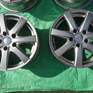 エンケイ RIVAZZA １６インチ  6.5J +38 5H PCD114.3