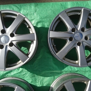 エンケイ RIVAZZA １６インチ  6.5J +38 5H PCD114.3