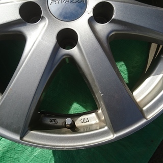 エンケイ RIVAZZA １６インチ  6.5J +38 5H PCD114.3