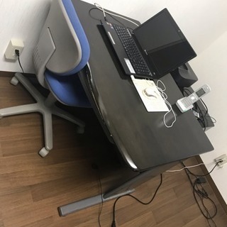 パソコンデスクと椅子セット！