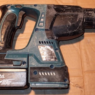 ☆	マキタ makita HR244D 24mm 充電式ハンマドリル◆優れた作業性＆操作性