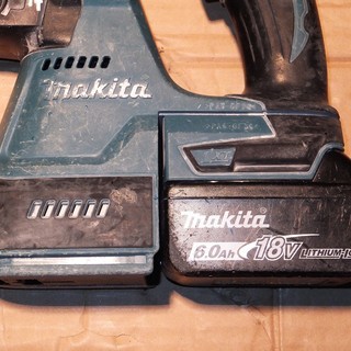 ☆	マキタ makita HR244D 24mm 充電式ハンマドリル◆優れた作業性＆操作性