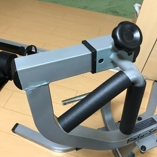 ＢＯＤＹＳＯＬＩＤシーテッドローマシン☆引取り限定