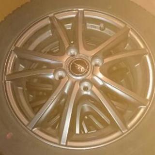 スタッドレスタイヤ+アルミ 155/65/14 n-boxに取り付けてました