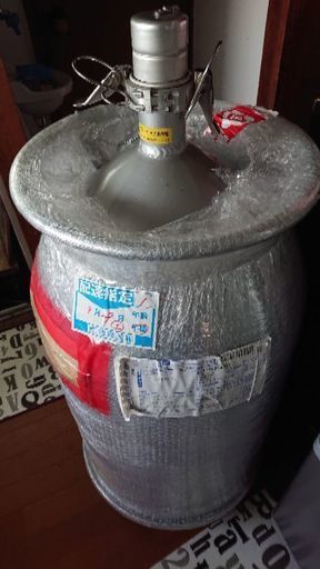 液体窒素保管容器