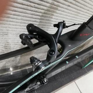 極美品　ビアンキ　オルトレXR3　2018 サイズ47　フレームセット　ウィッシュボーンBB　前後ブレーキ.フロントディレーラーR8000付き 