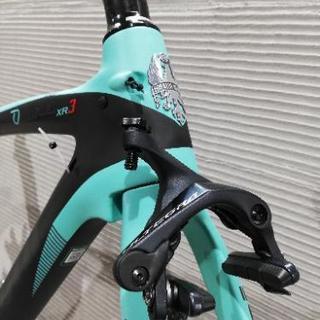 極美品　ビアンキ　オルトレXR3　2018 サイズ47　フレームセット　ウィッシュボーンBB　前後ブレーキ.フロントディレーラーR8000付き 