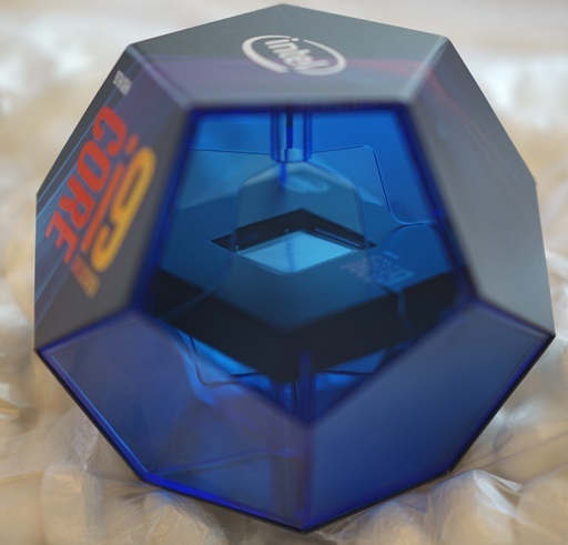 新品 未開封 Intel Core i9 9900K CPU 第9世代