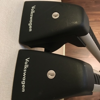 フォルクスワーゲンVW　ニューパサード　純正キャリア