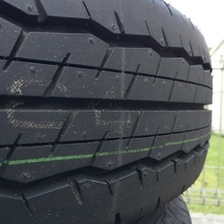 値下げしました(新車外し)ダンロップ195/80R15 107/105L LT 4本セット