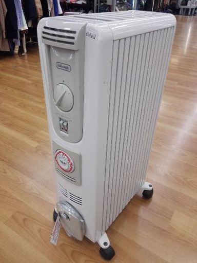 デロンギ オイルヒーター【ブックオフ409号川崎港町店】