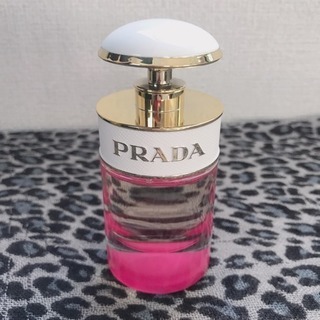 PRADA キャンディ キス オーデパルファム 30ml