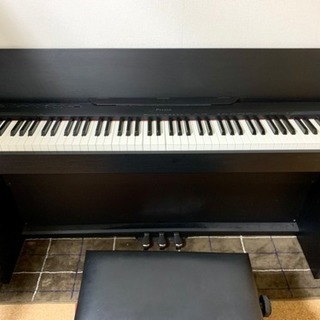 電子ピアノ (Privia PX-830)