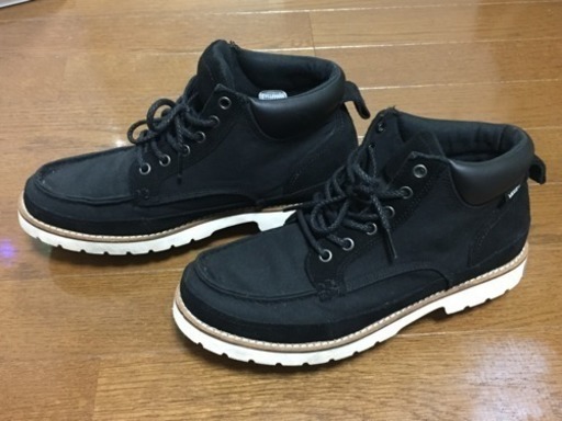 Vans 冬靴 スニーカー 黒 27cm ノッチ 大田の靴の中古あげます 譲ります ジモティーで不用品の処分