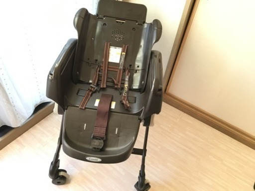 ネムリラ】コンビのフード付き電動ハイローチェア（再度お値下げしま 