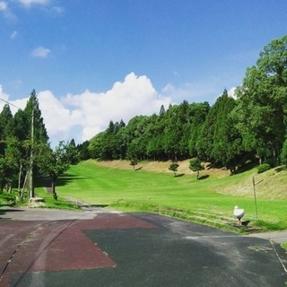 ゴルフ場社員募集⛳️【フロント・カフェ・ポーター】