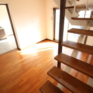 静岡市葵区駒形通　リノヴェーション５DKメゾネット　マンション　室内階段のある暮らし - 不動産