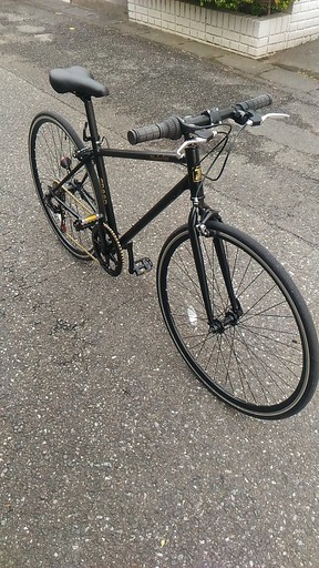 700cクロスバイク自転車　ほぼ新品
