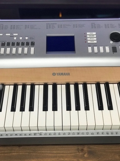 電子ピアノ YAMAHA Portable Grand DGX-620