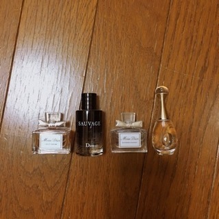 Dior 非売品ミニ香水5つセット