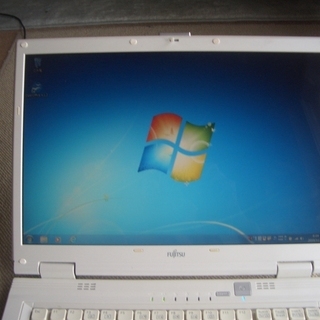 Windows7 ノートパソコン　FMV-BIBLO NF/A5...